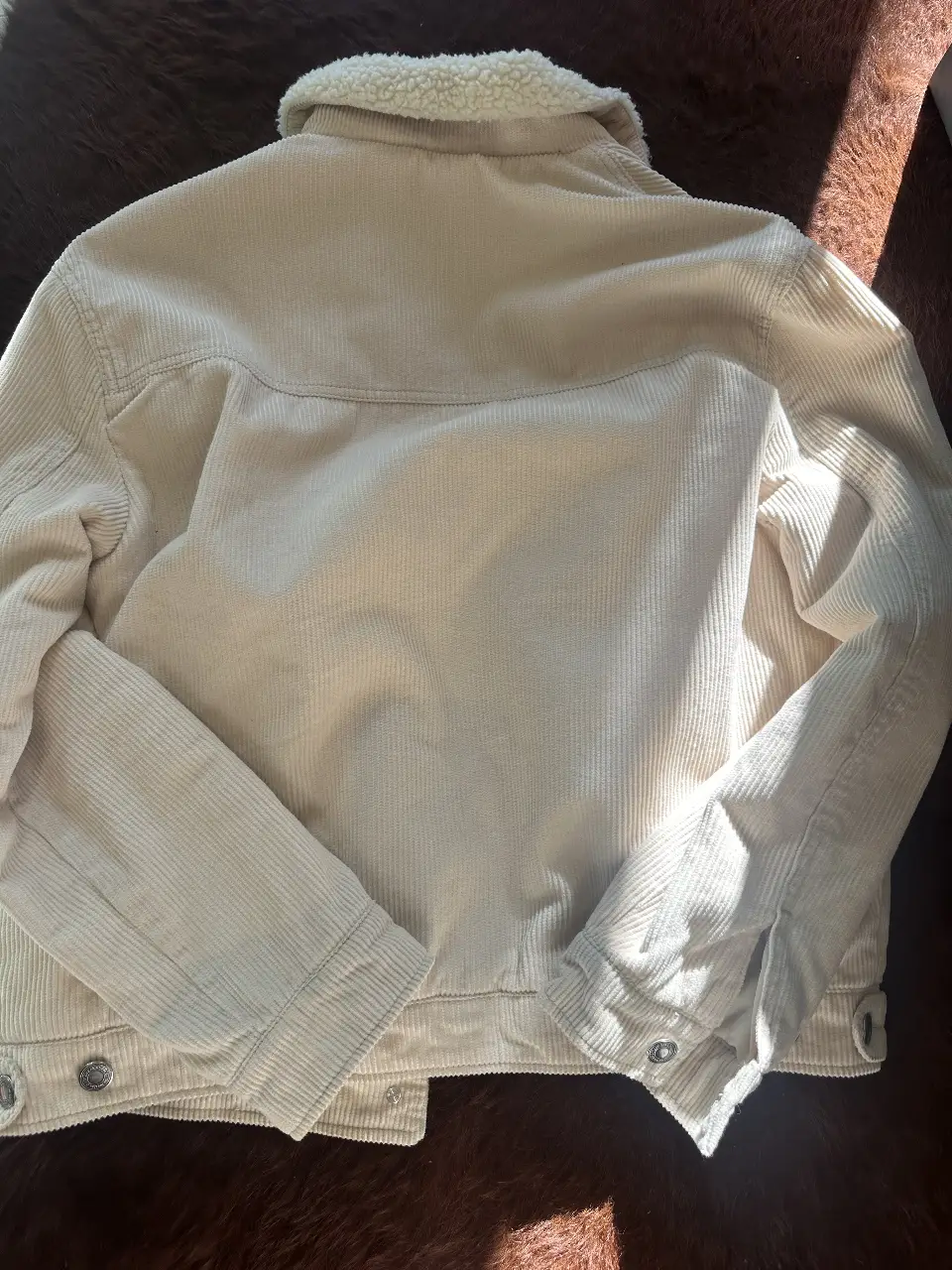 Campera Bershka - Vista 5