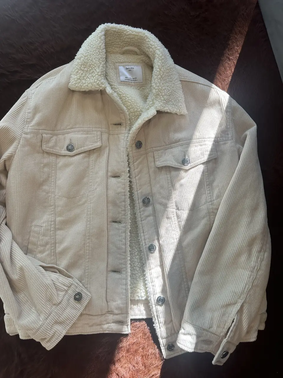 Campera Bershka - Vista 2
