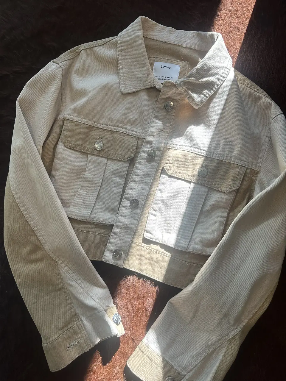 Campera Bershka - Vista 4