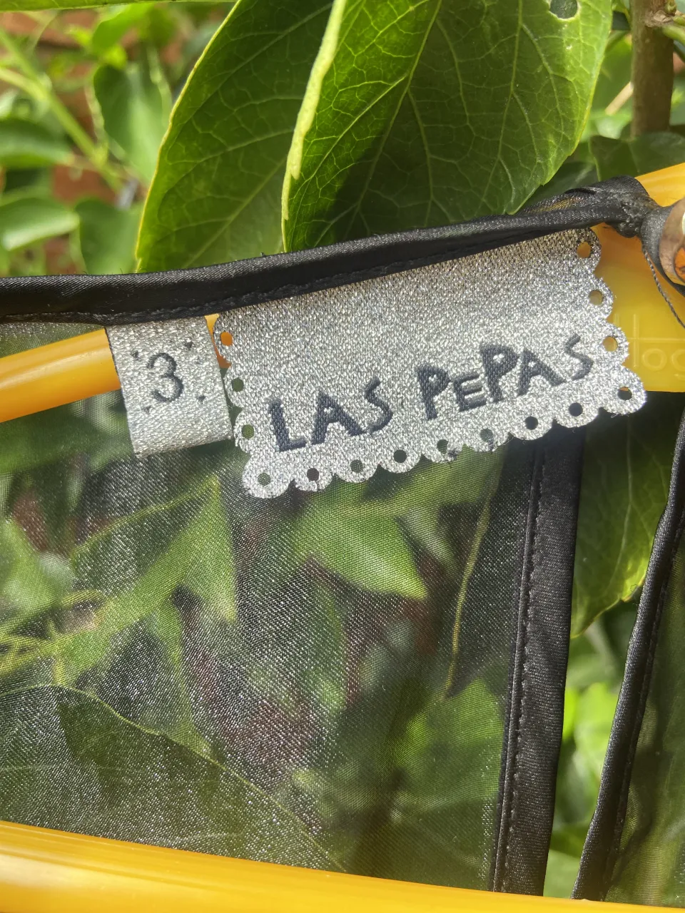 Mono Las Pepas - Vista 2