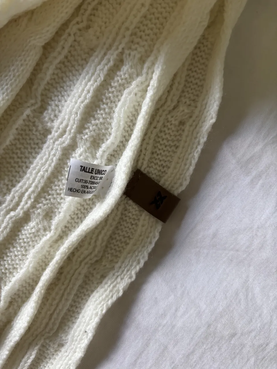 Bufanda A ≠ - Vista 2