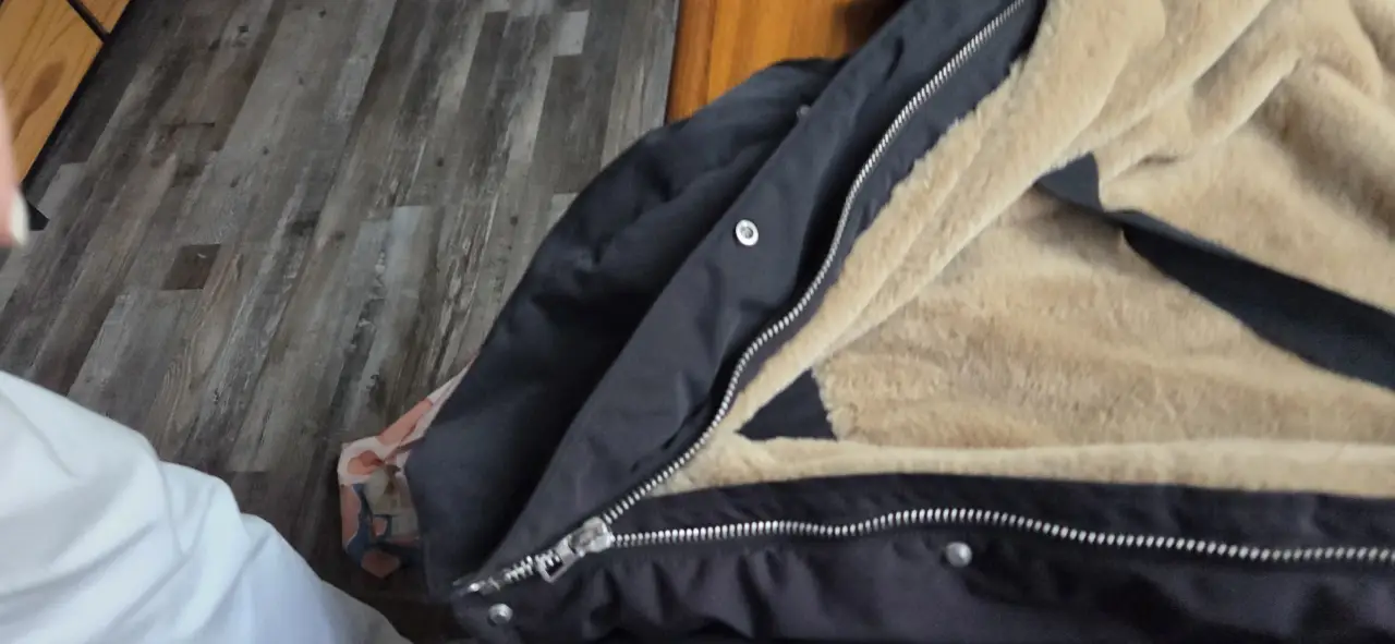 Campera Zara - Vista 3