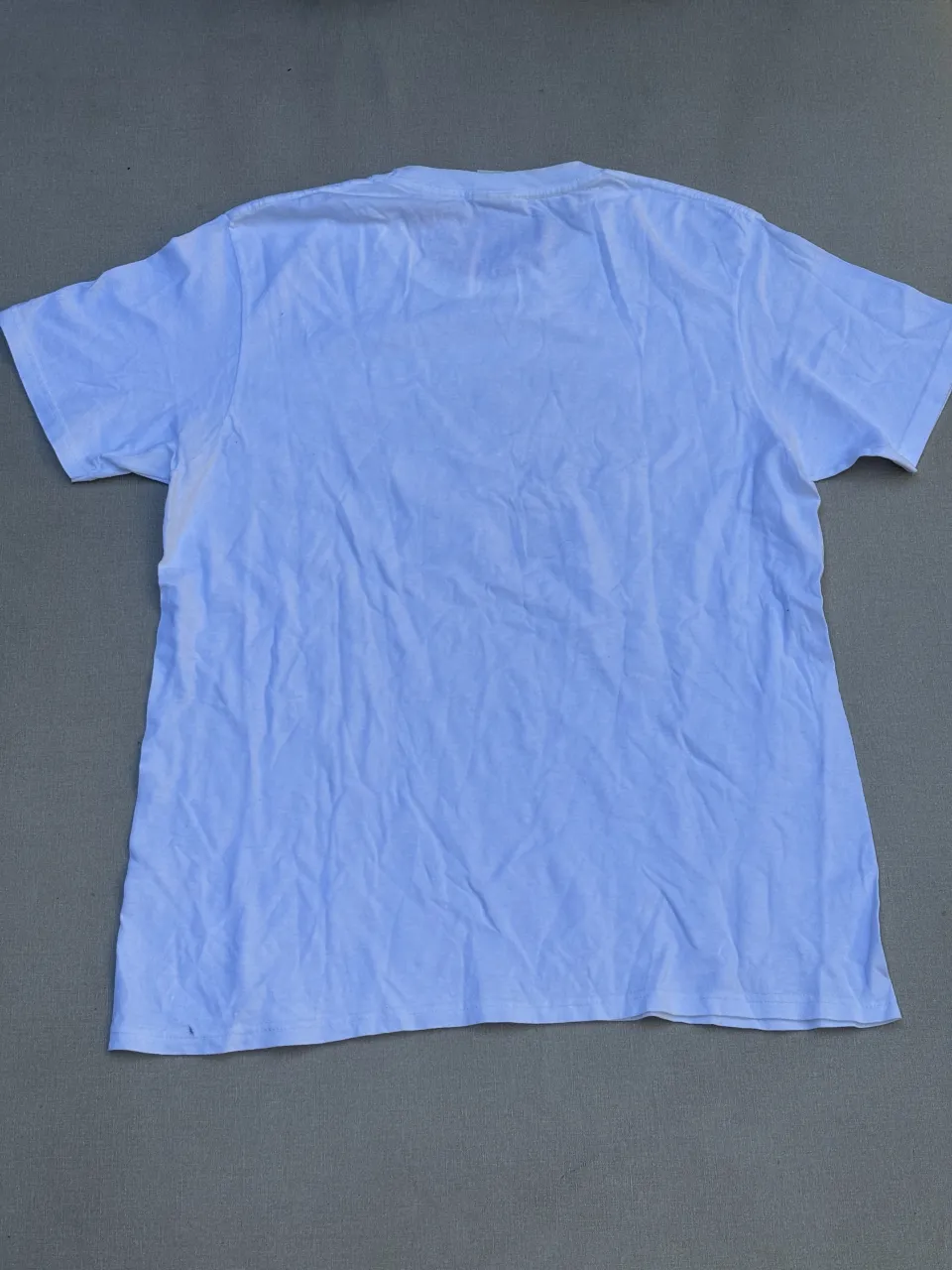 Remera Yazbek - Vista 3