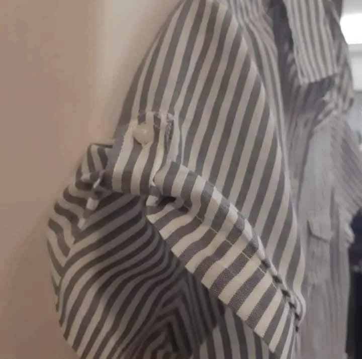 Camisa H&M - Vista 3
