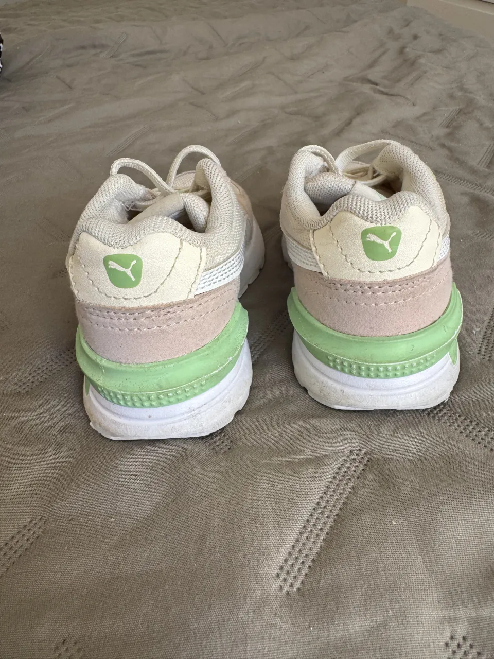 Zapatillas Puma - Vista 2