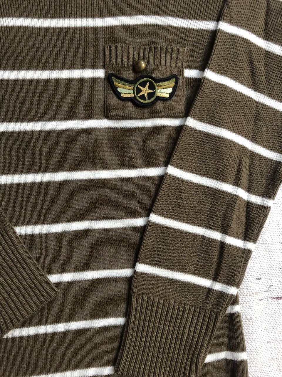 Sweater Diseño independienhe - Vista 4