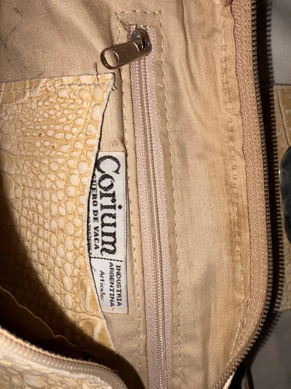 Cartera Collection - Vista 3