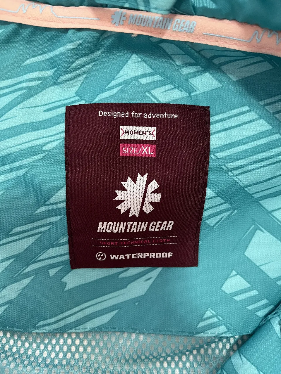 Campera Mountain gear - Vista 4