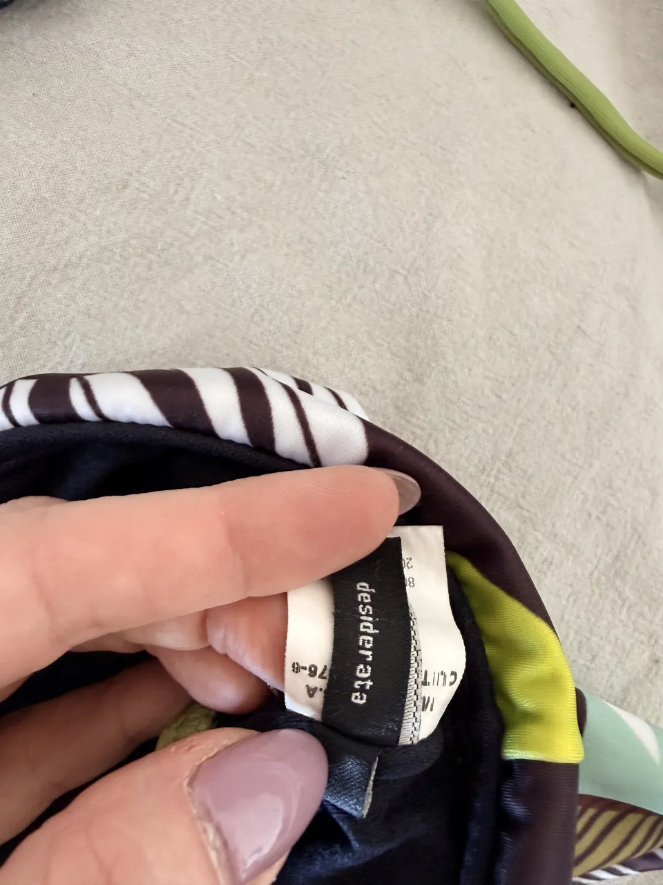 Bikini Desiderata - Vista 3