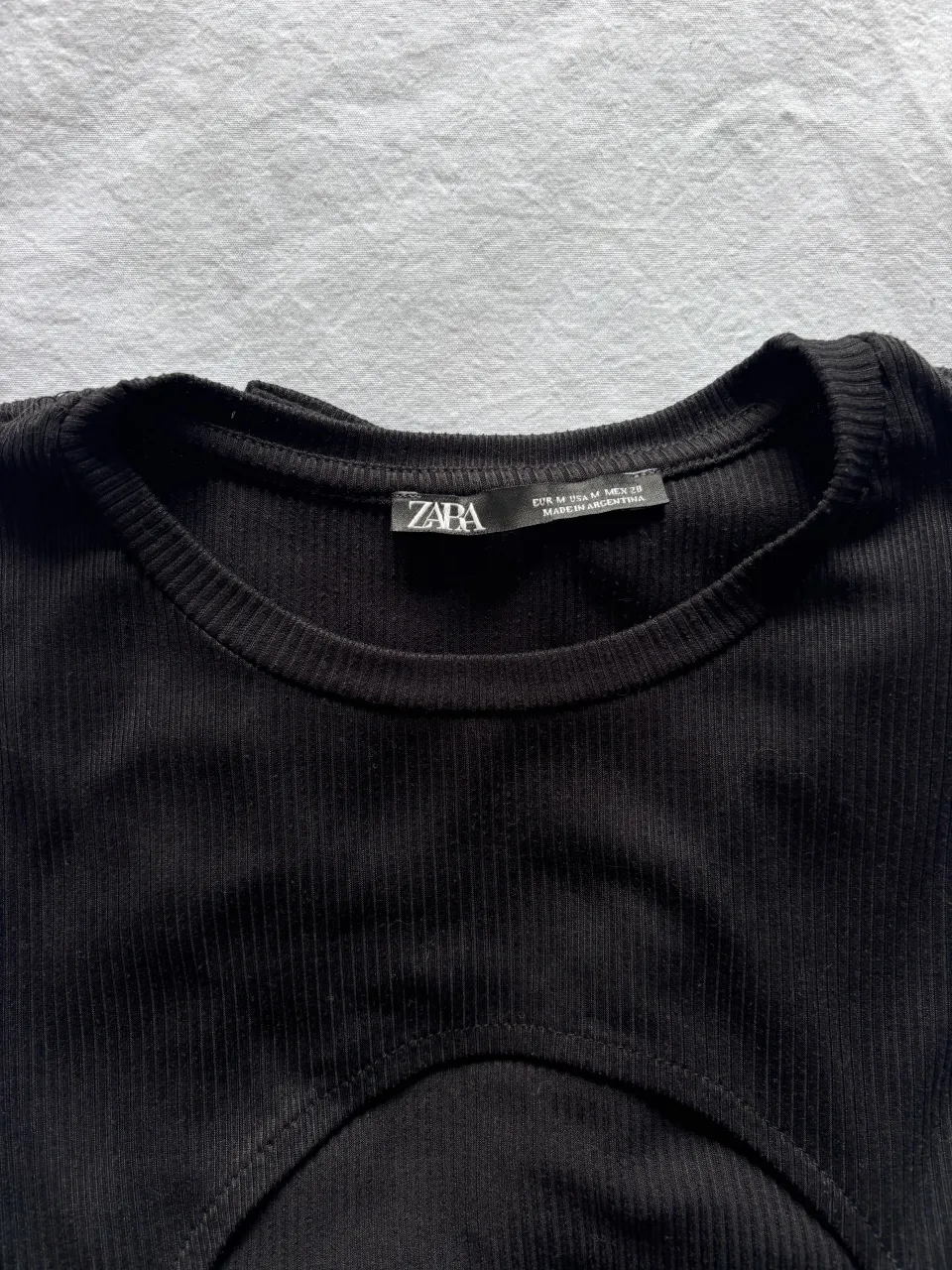 Remera Zara - Vista 2