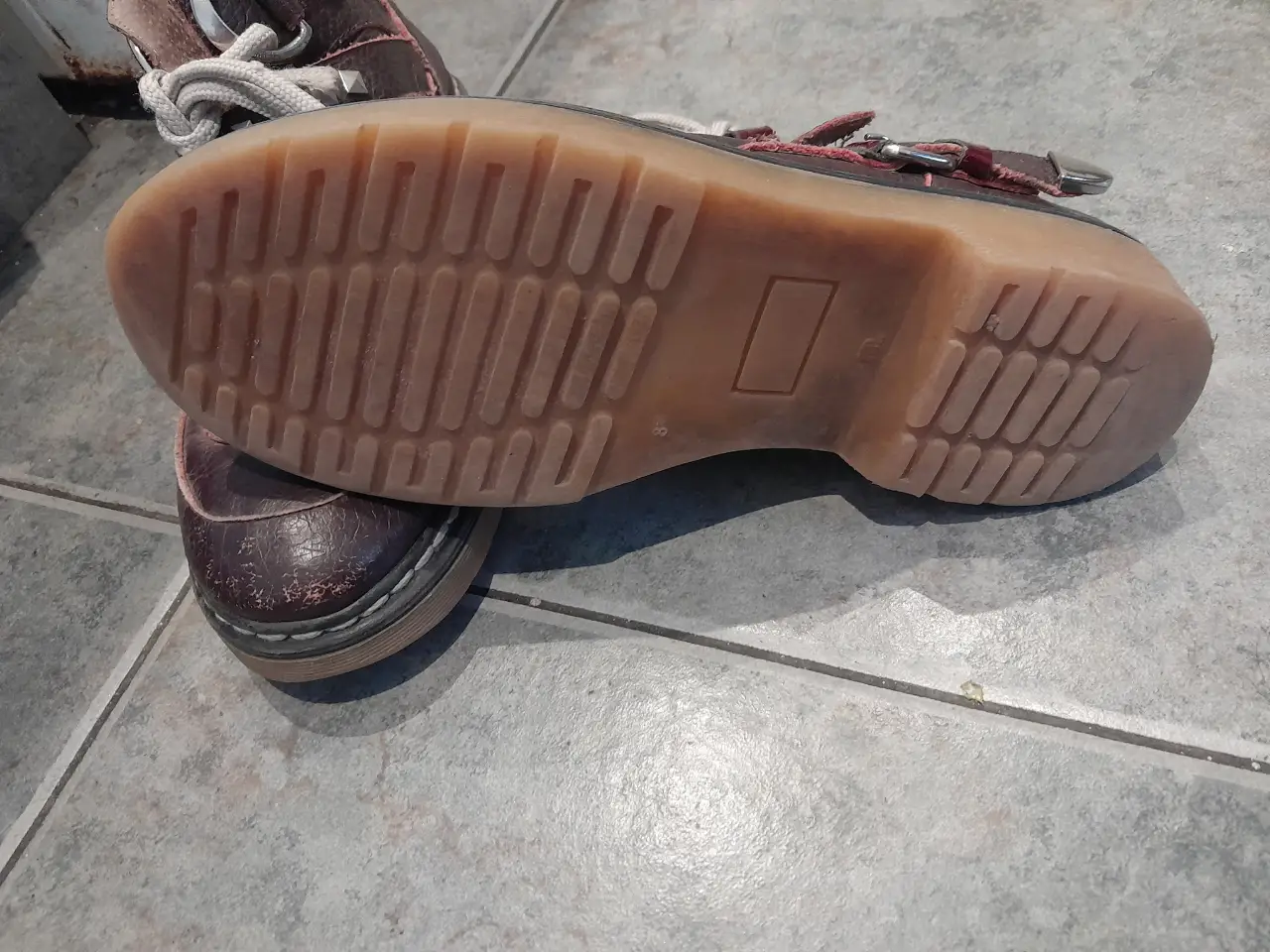 Borcegos Jazmín Chebar - Vista 2