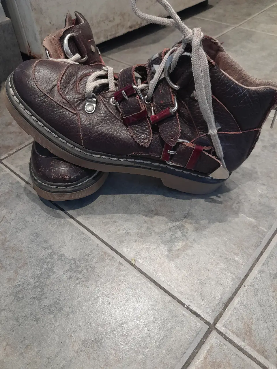 Borcegos Jazmín Chebar - Vista 4