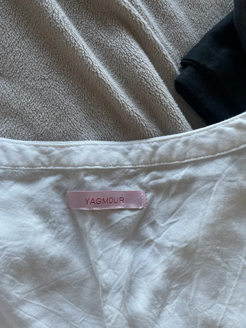 Musculosa Yagmour - Vista 2