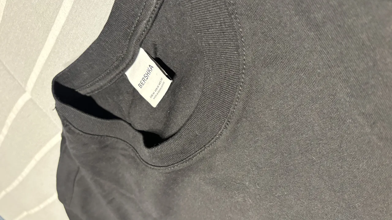 Remera Bershka - Vista 6