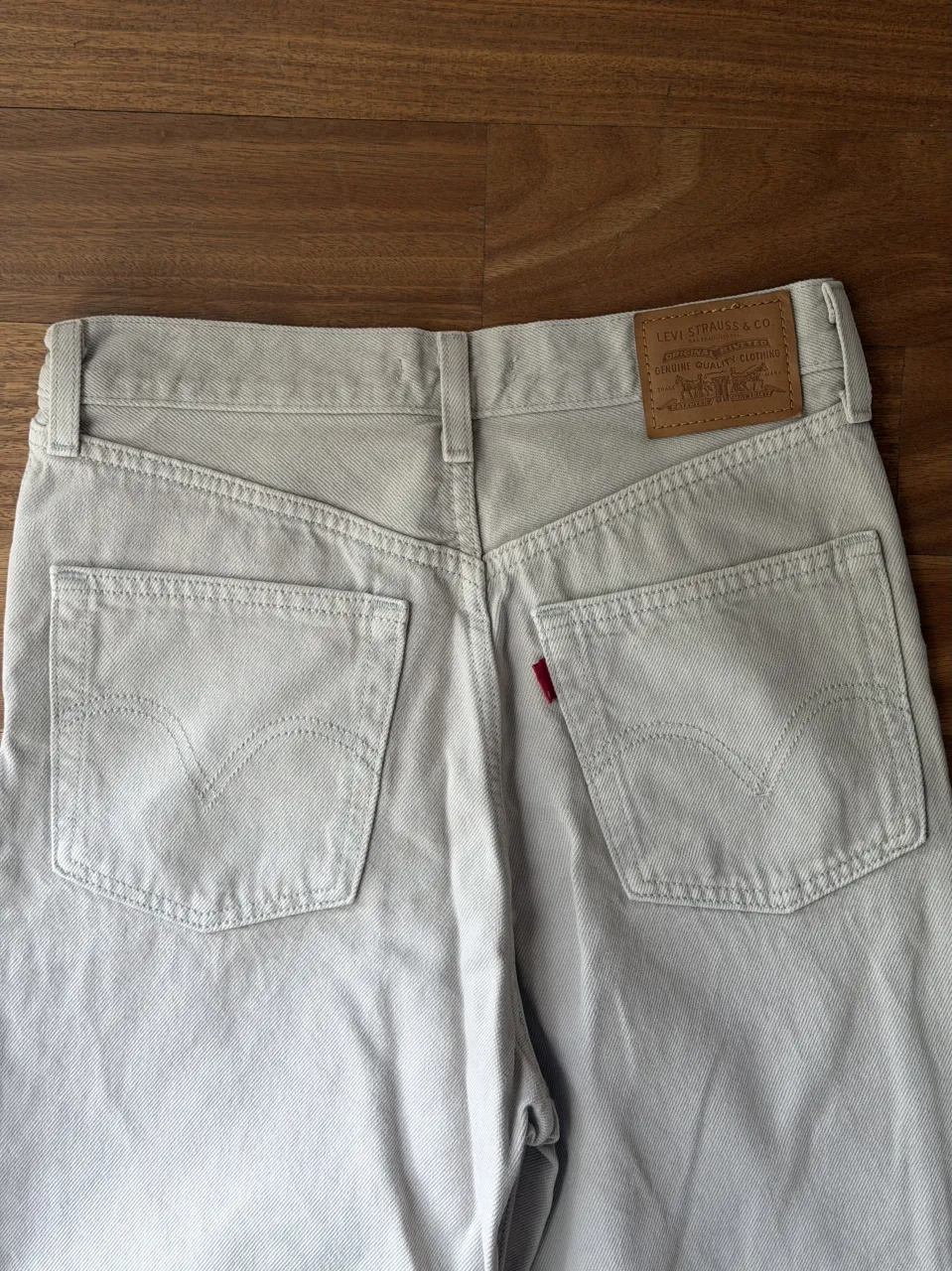 Jean Levi's - Vista 3