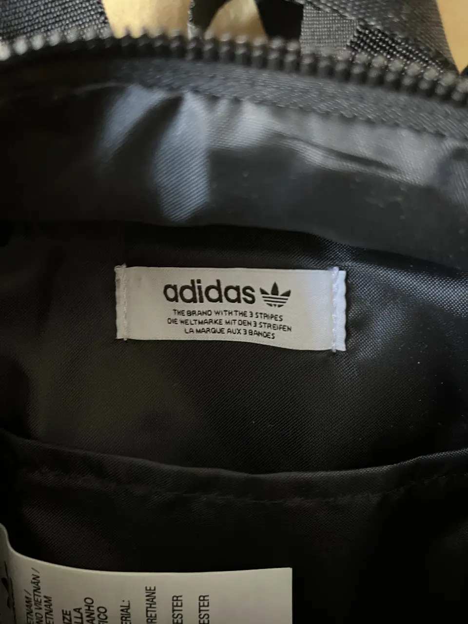 Mochila adidas - Vista 2