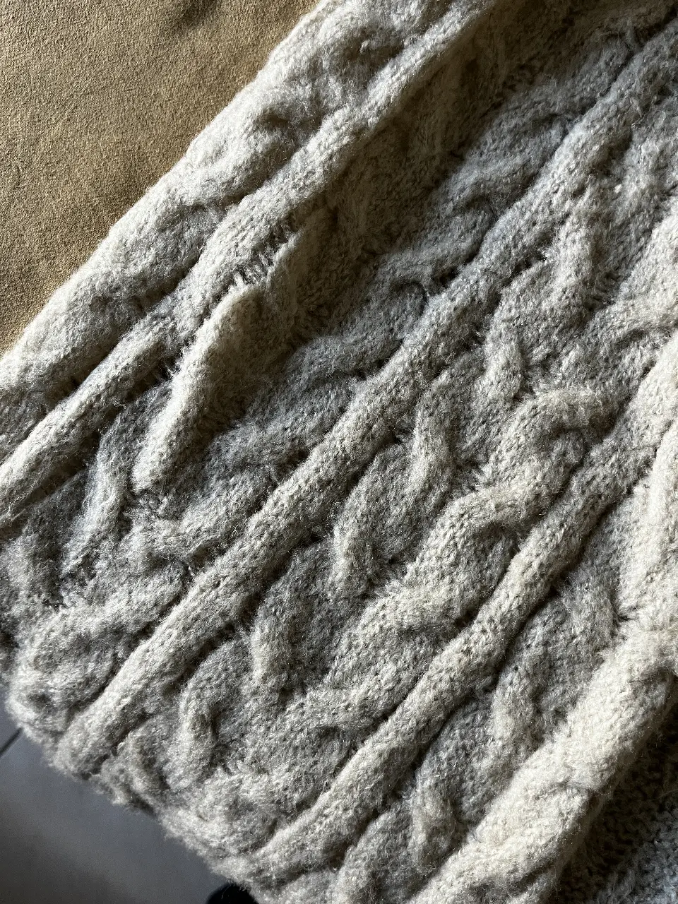 Cardigan Otro - Vista 3