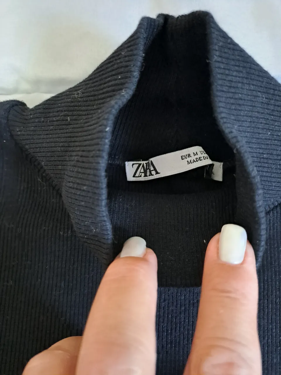 Remera Zara - Vista 2