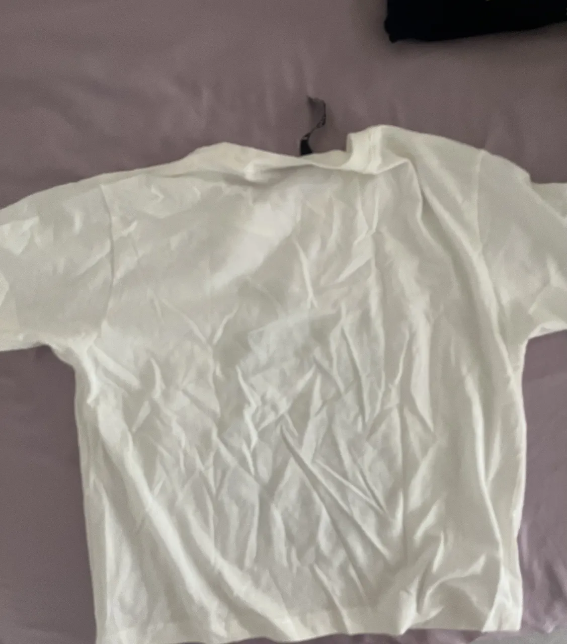 Remera Laonce - Vista 2