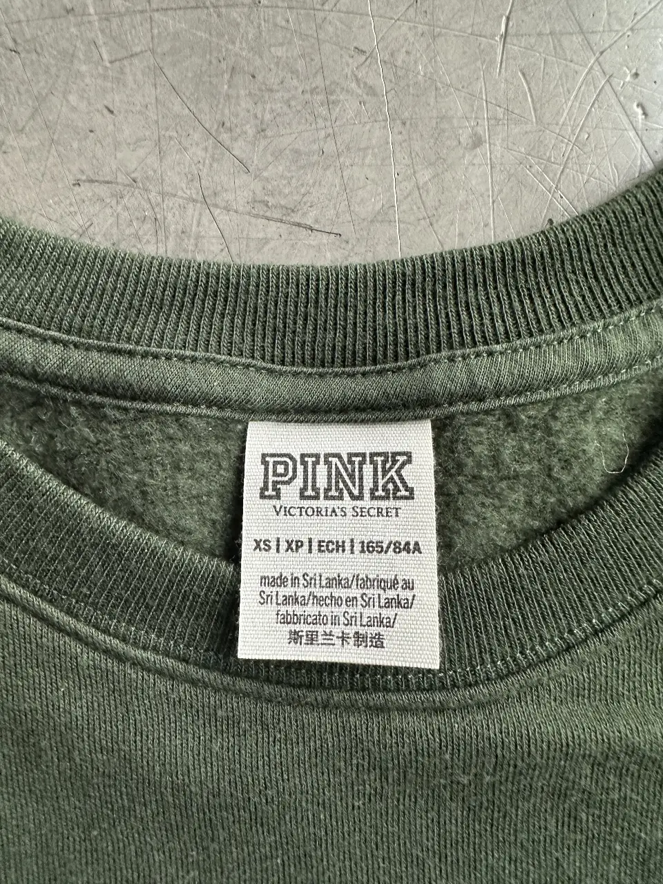 Buzo Pink - Vista 2