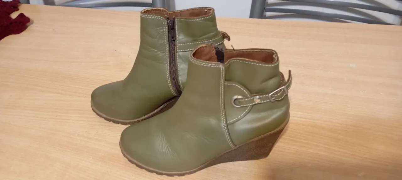 Botas Otra - Vista 2