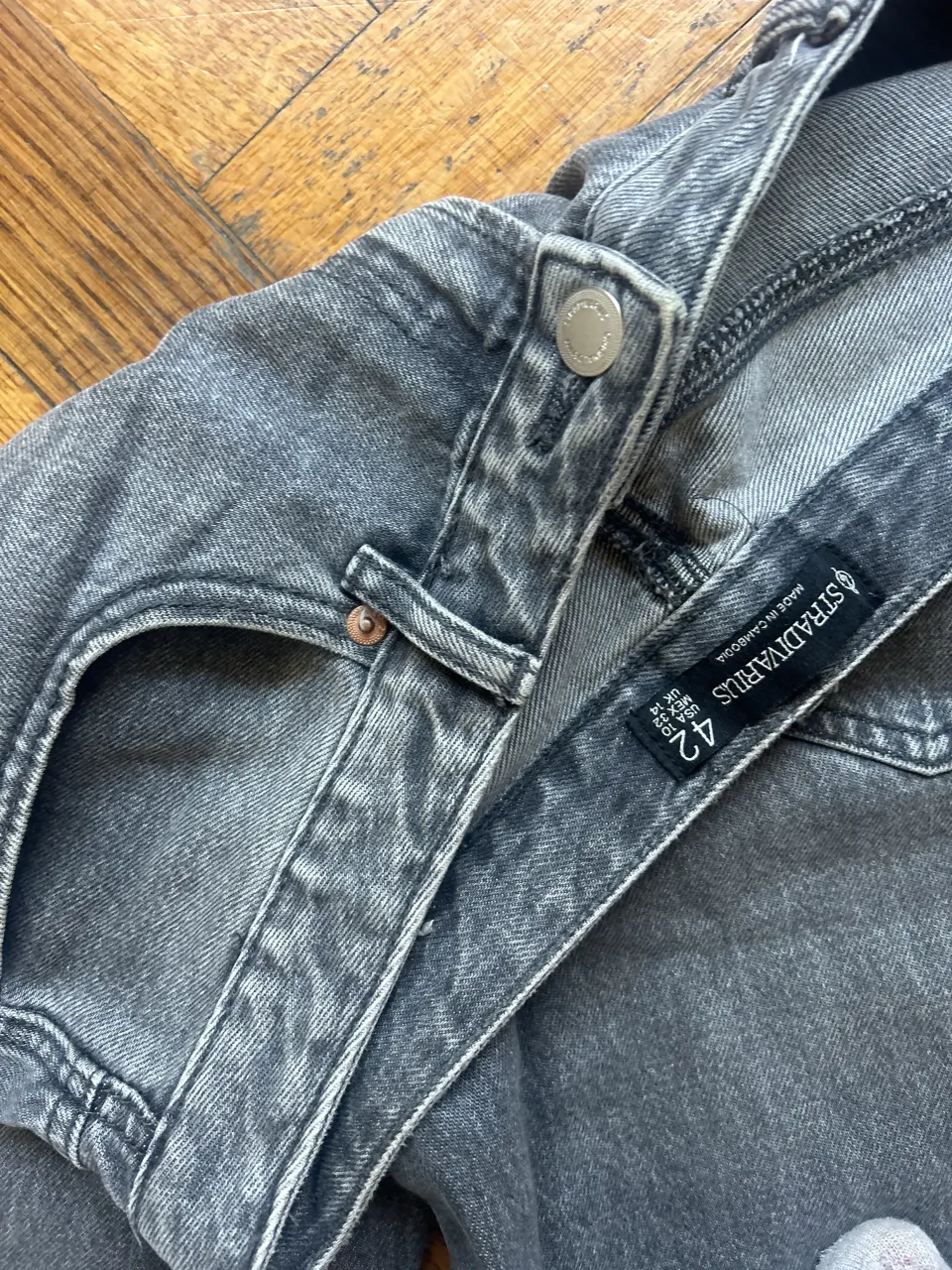 Jean Stradivarius - Vista 6