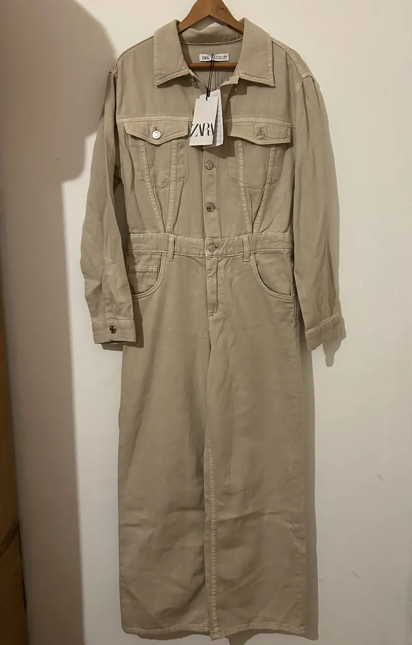 Mono Zara talle 13/14. va para un XS de mujer. Nuevo con etiqueta :) 