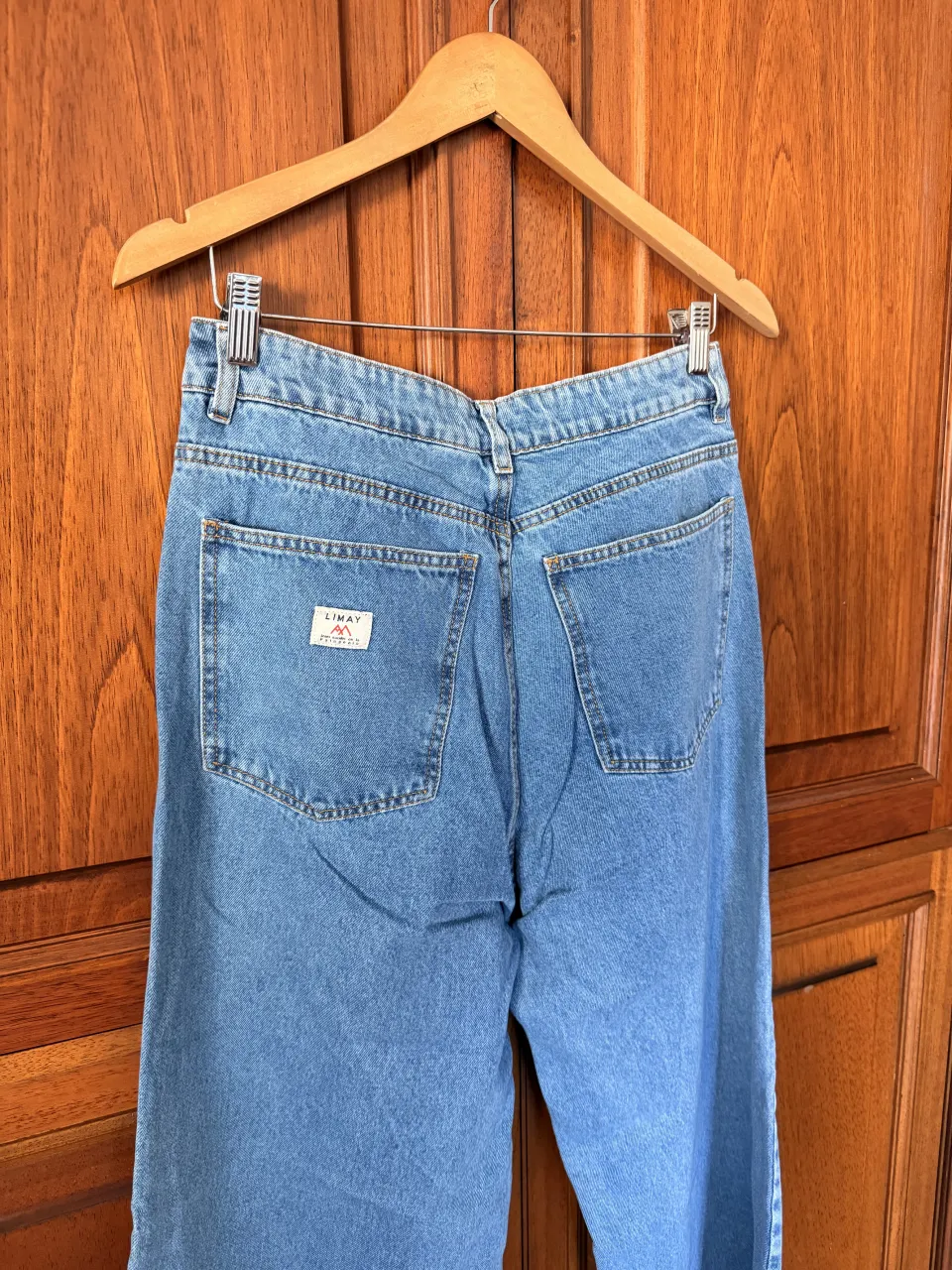 Jean Limay - Vista 4