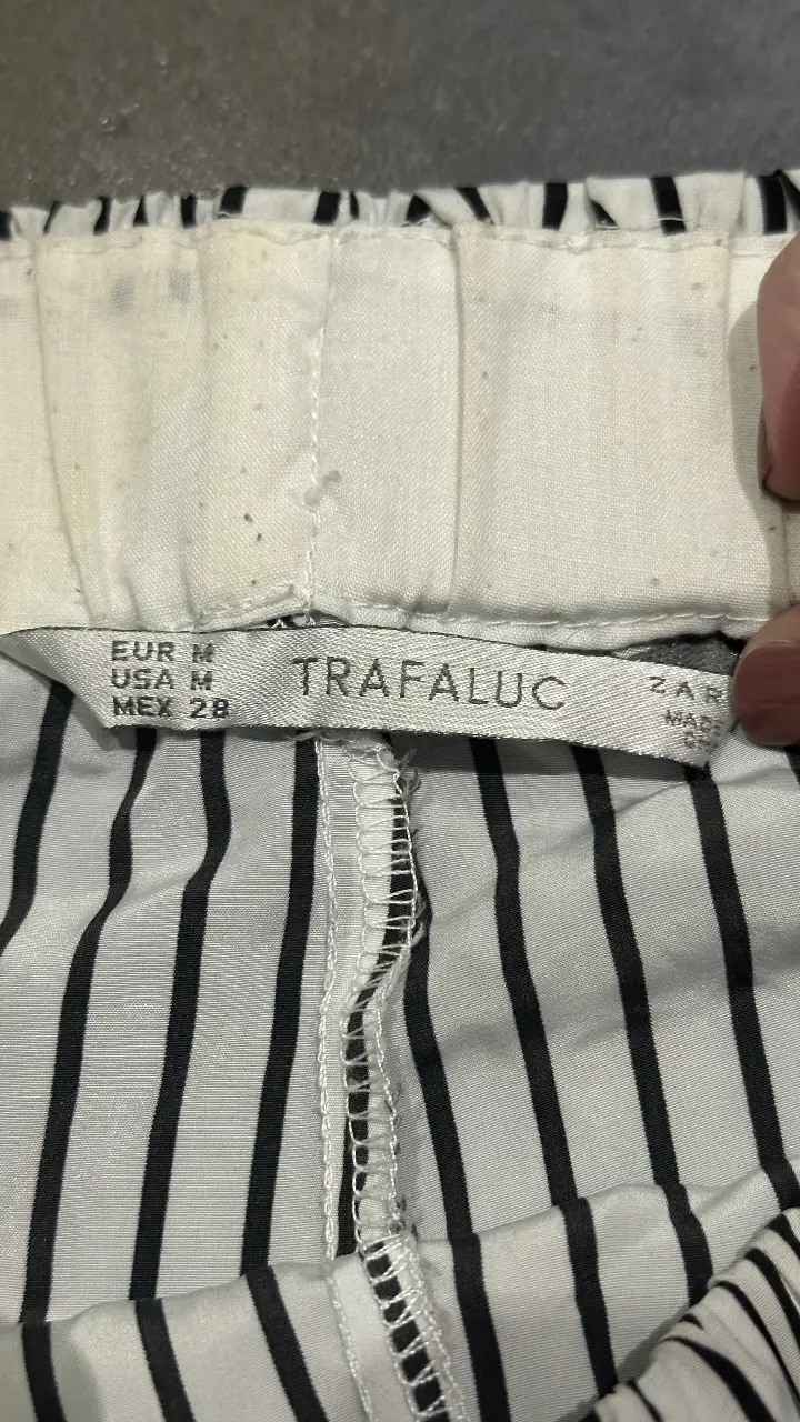 Short Zara Trafaluc - Vista 2