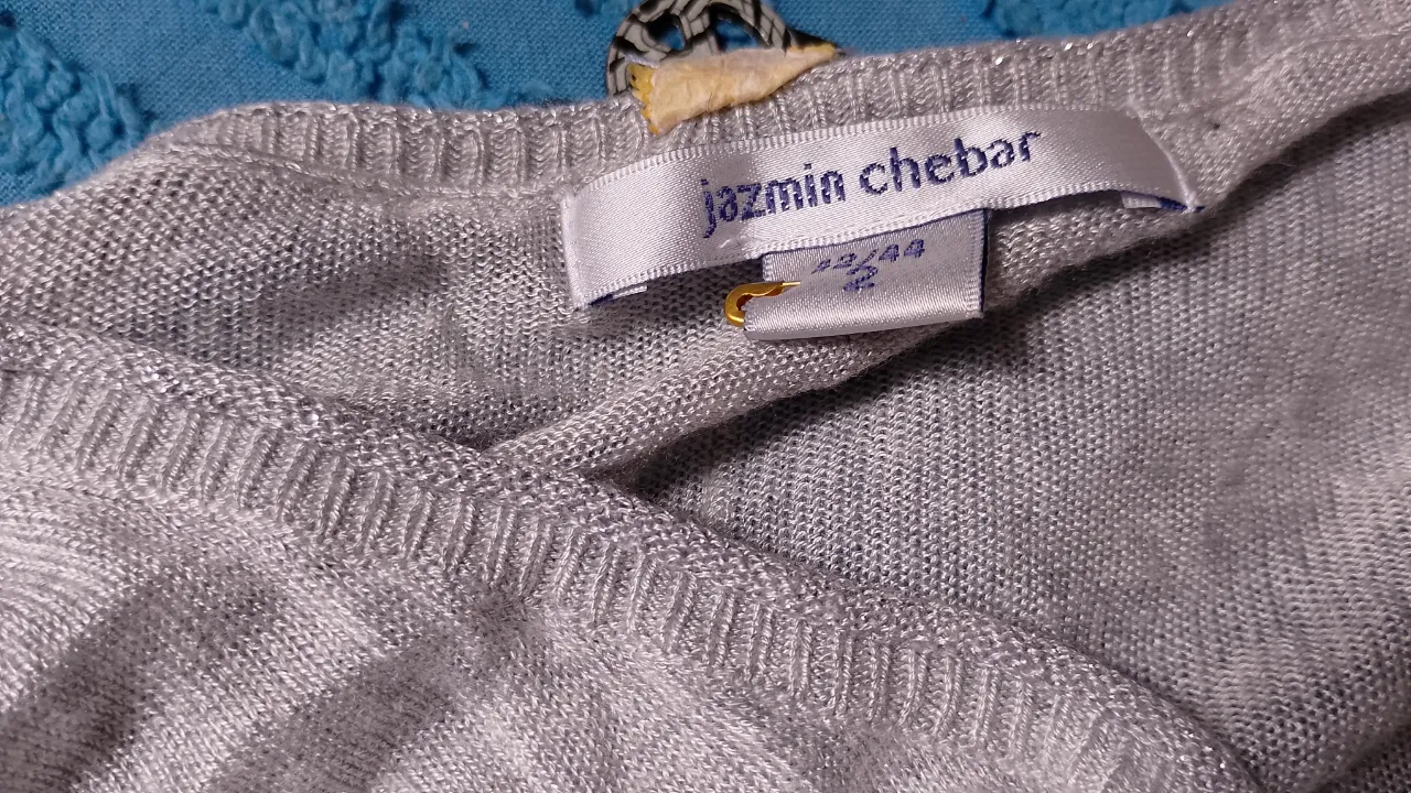 Cardigan Jazmín Chebar - Vista 2