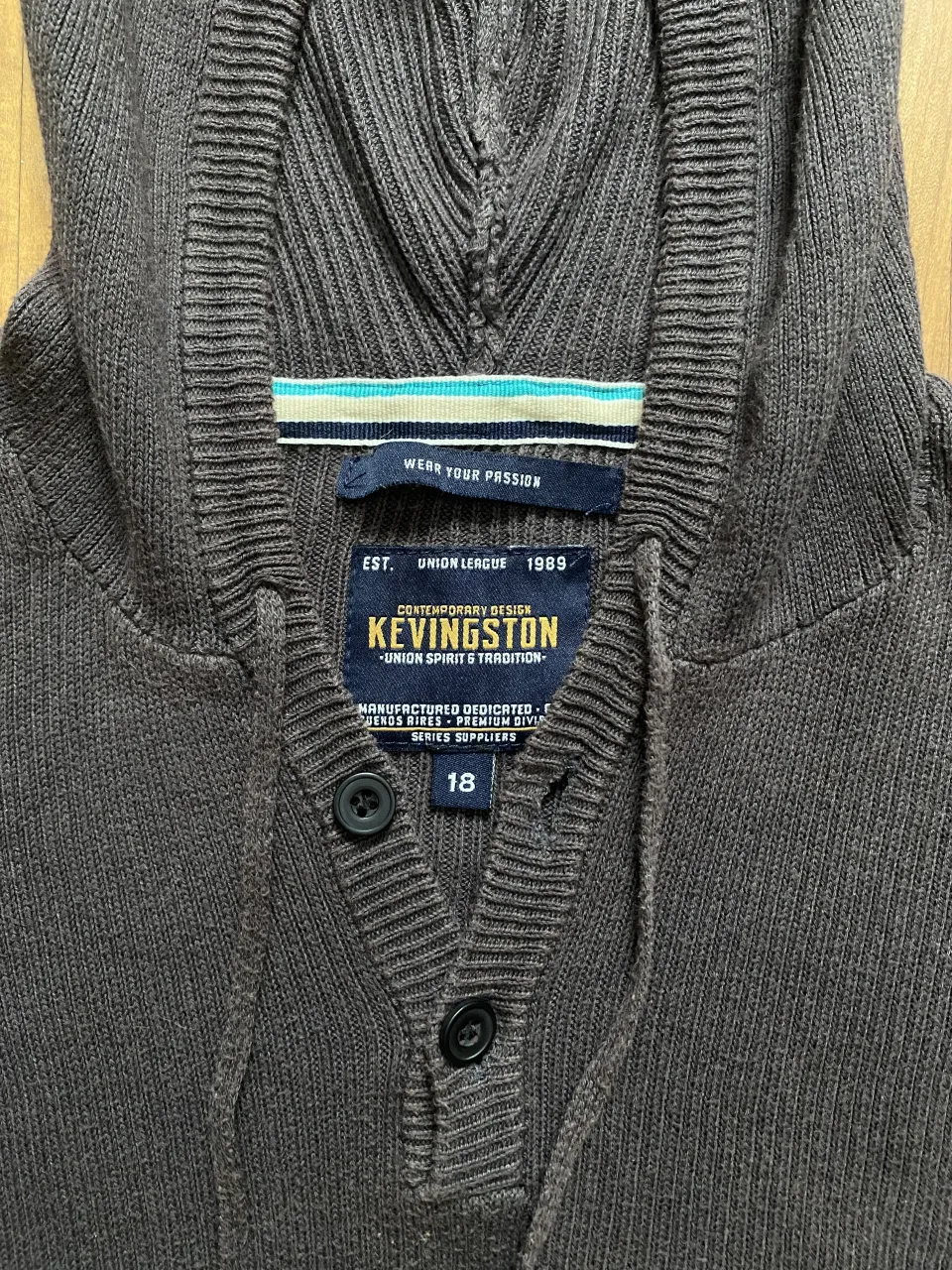 Buzo Kevingston - Vista 2