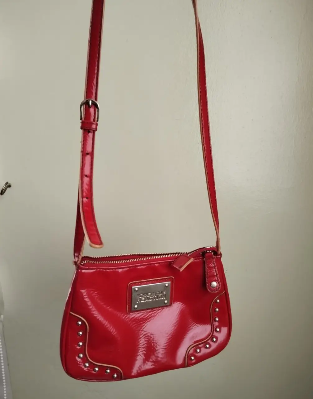 Bandolera Kenneth Cole - Vista 2