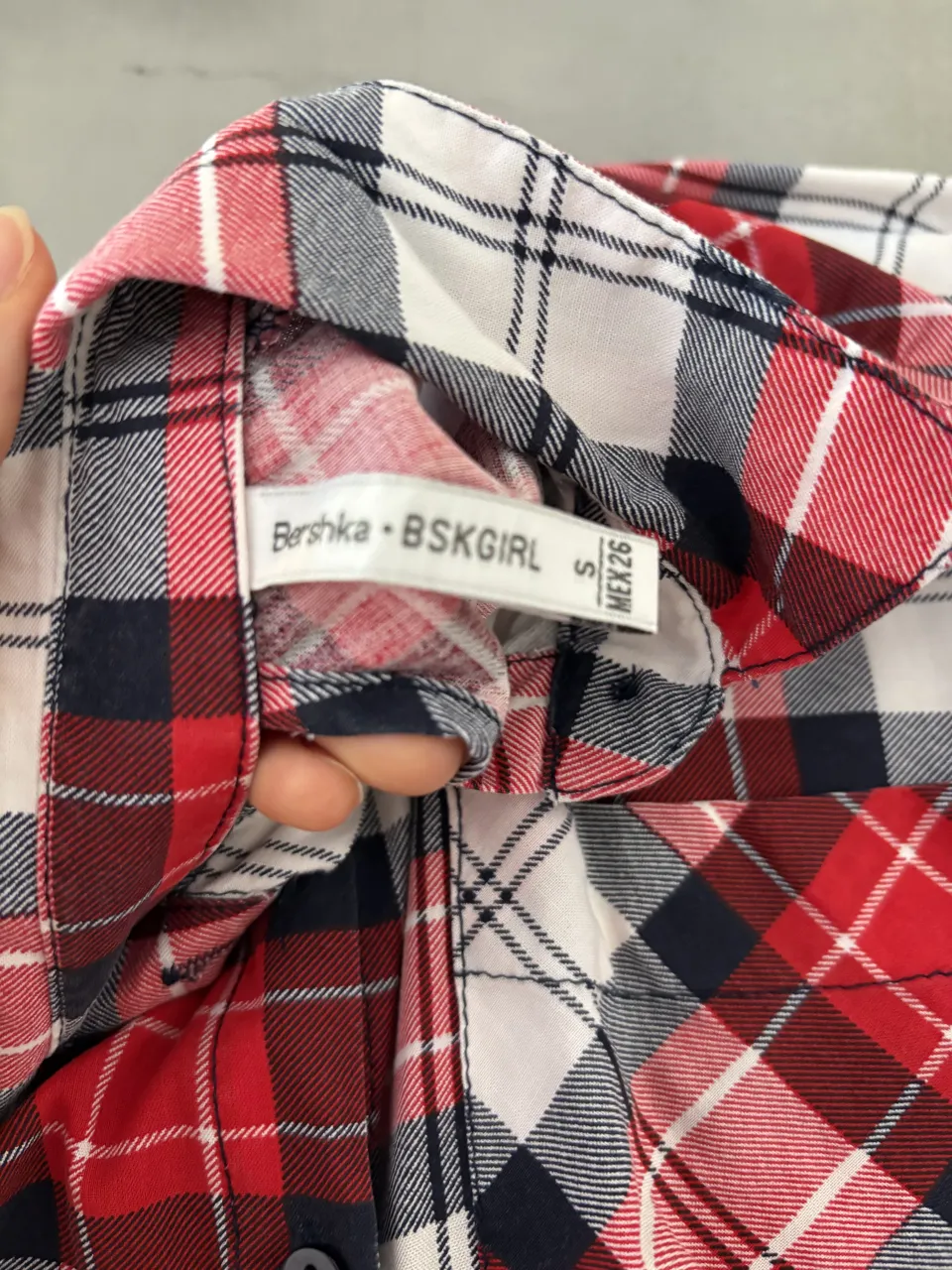 Camisa Bershka - Vista 3