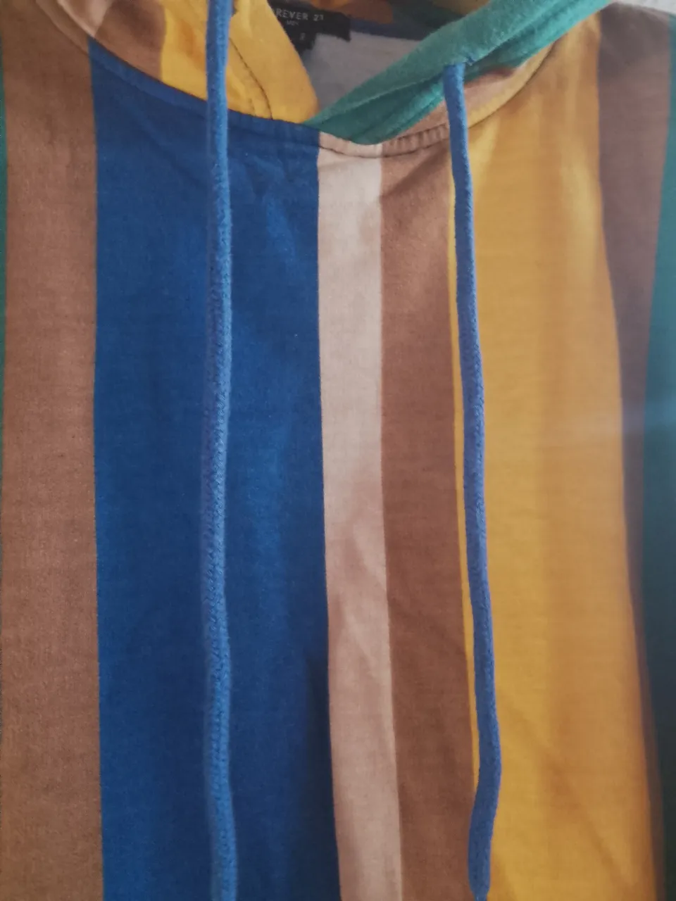 Buzo Forever 21 - Vista 3