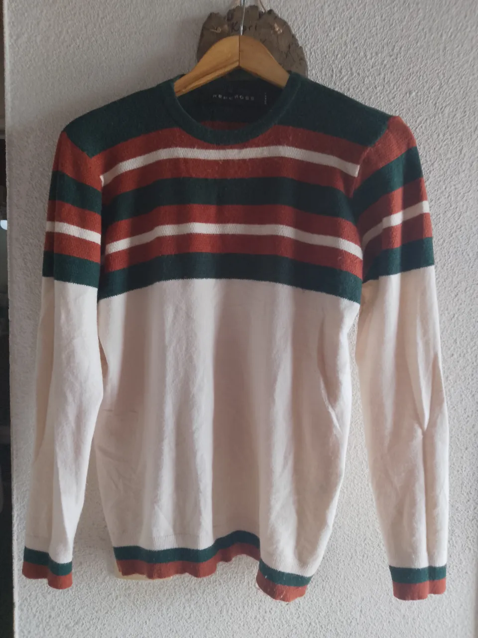 Sweater Red cross - Vista 5