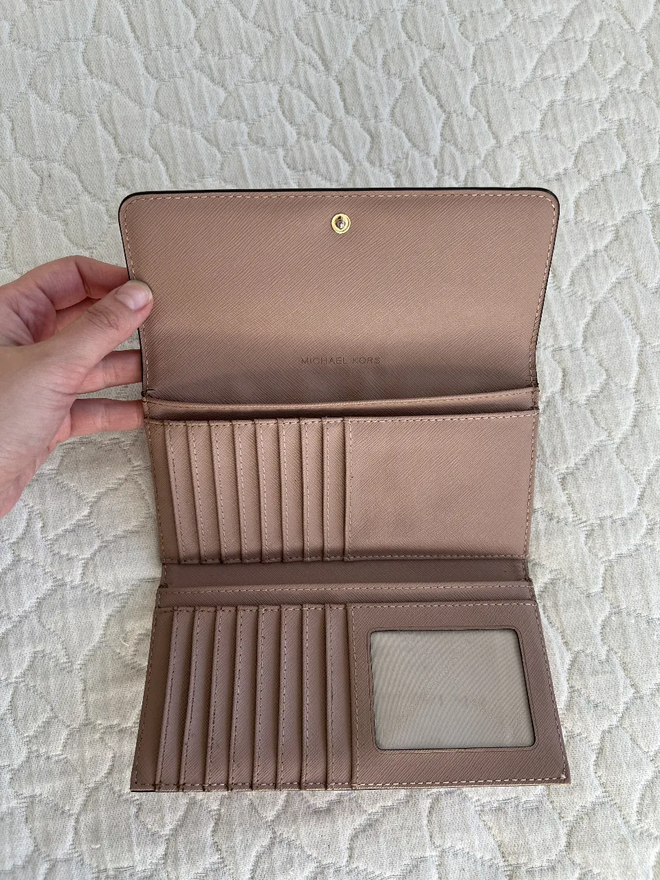 Billetera Michael Kors - Vista 3