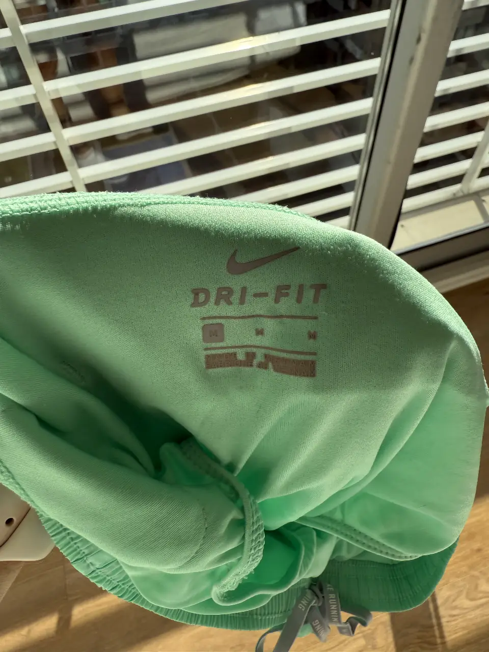 Short Nike - Vista 2