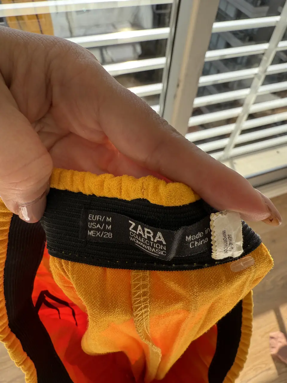 Pollera Zara - Vista 2