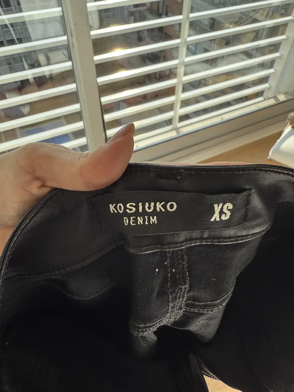 Pantalón Kosiuko - Vista 2