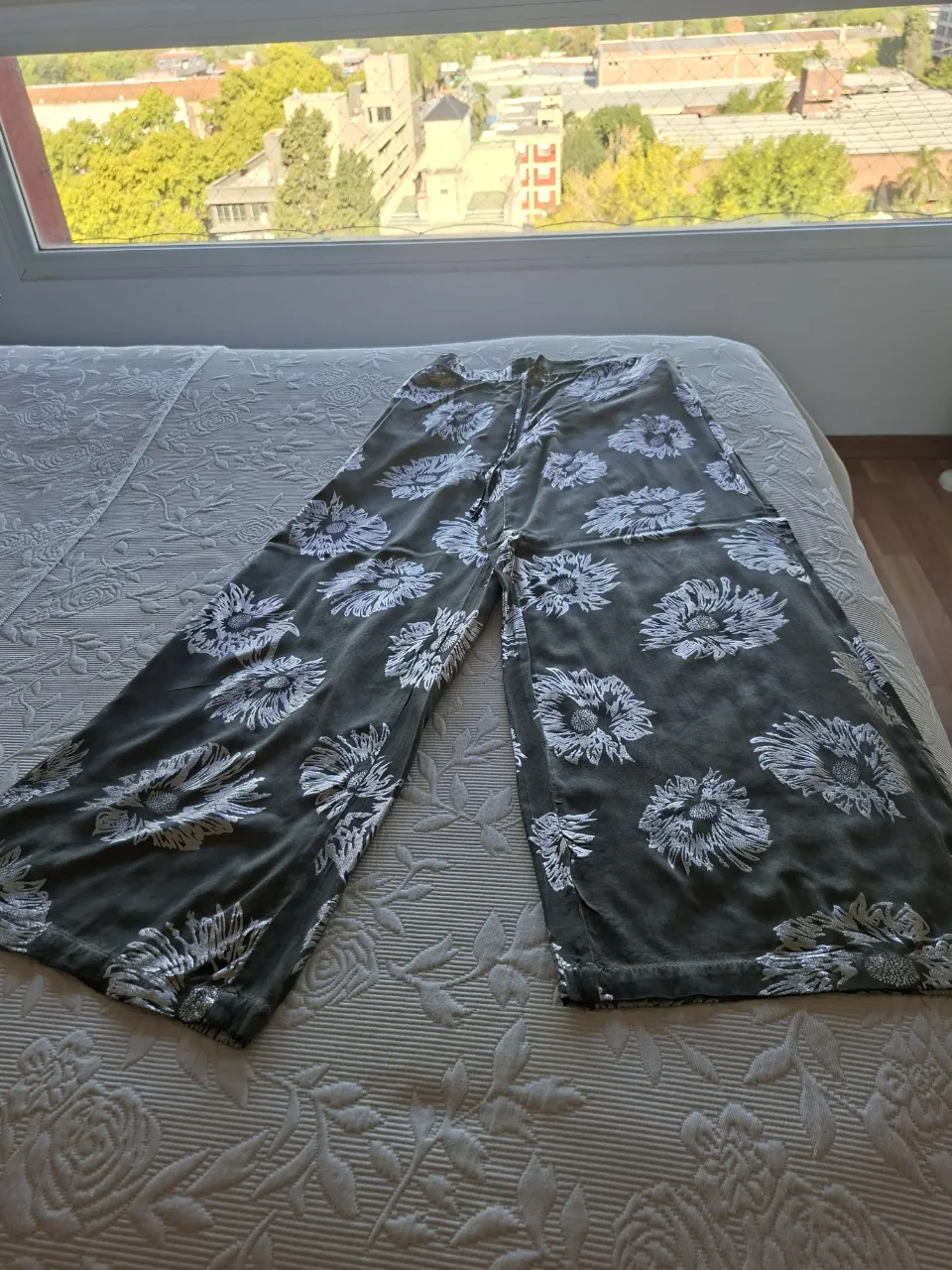 Pantalón Inedita - Vista 3