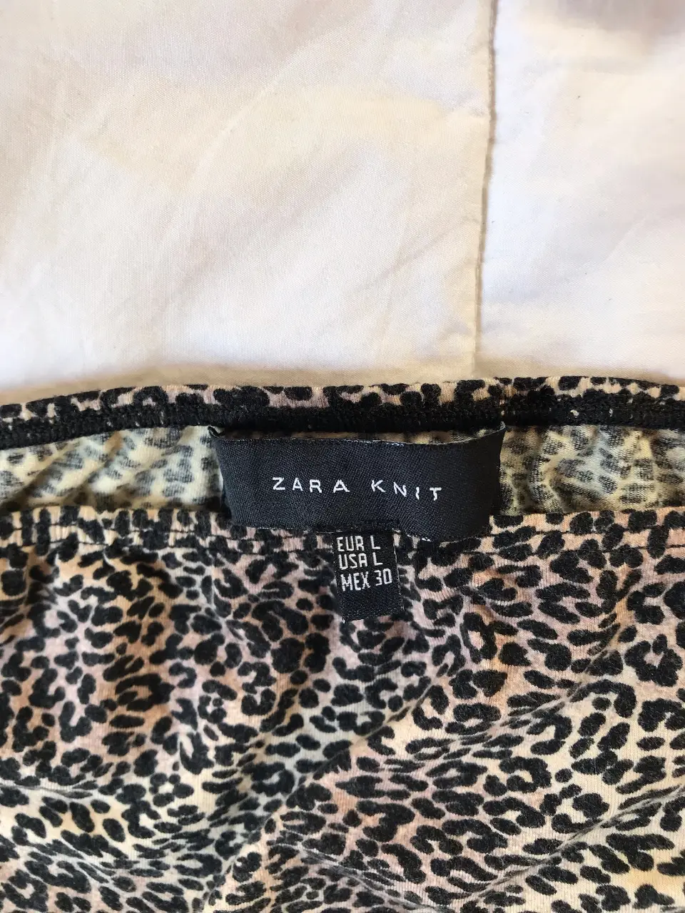 Top Zara - Vista 3