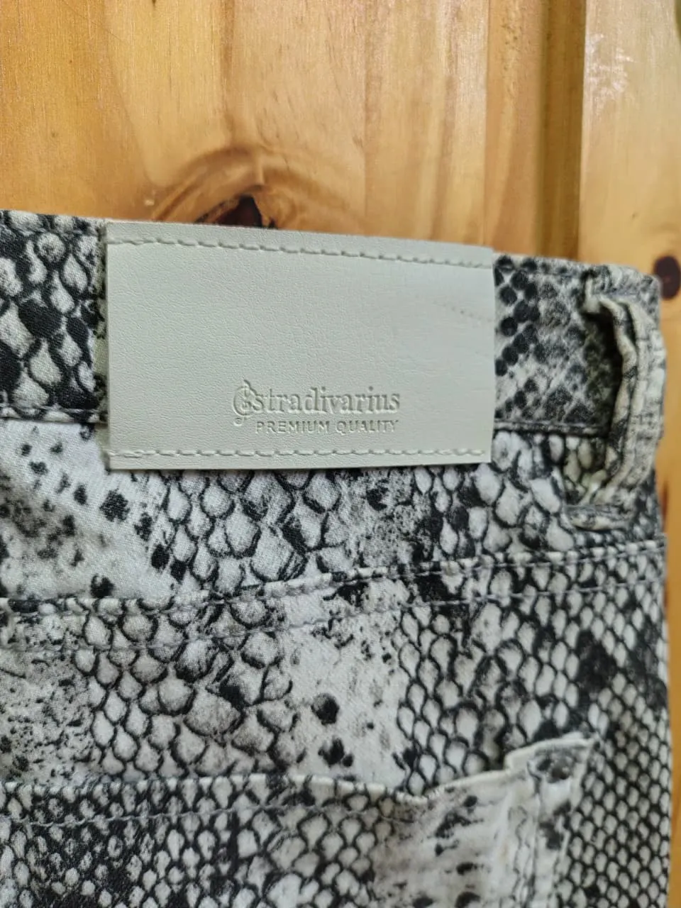 Jean Stradivarius - Vista 4