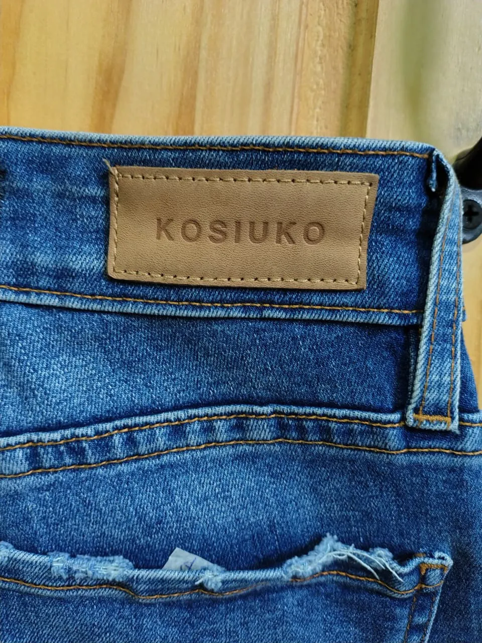 Jean Kosiuko - Vista 4