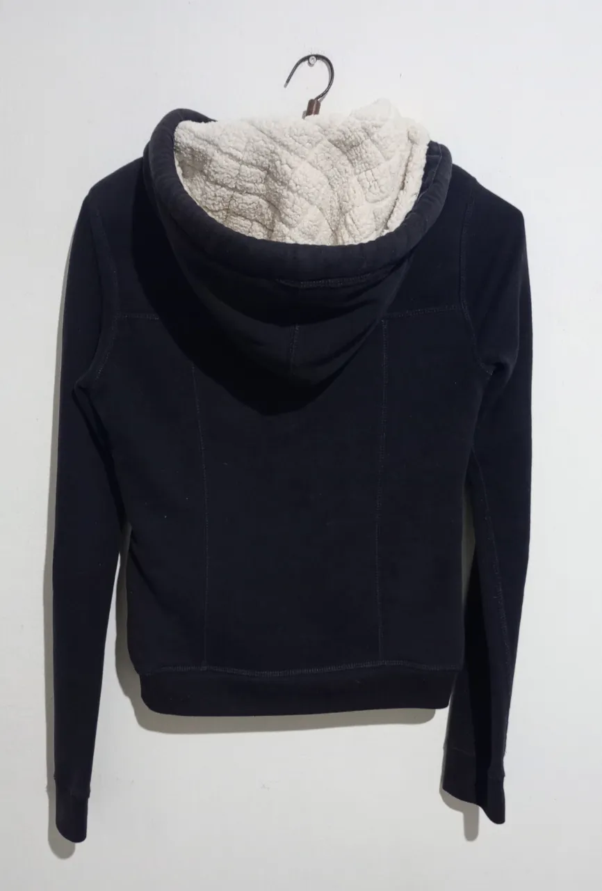 Campera Abercrombie & Fitch - Vista 6