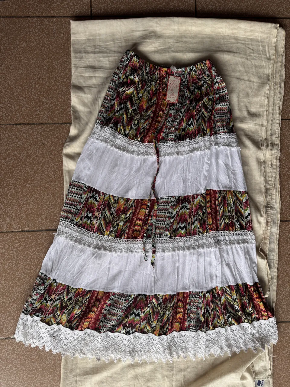 Pollera Otra - Vista 3