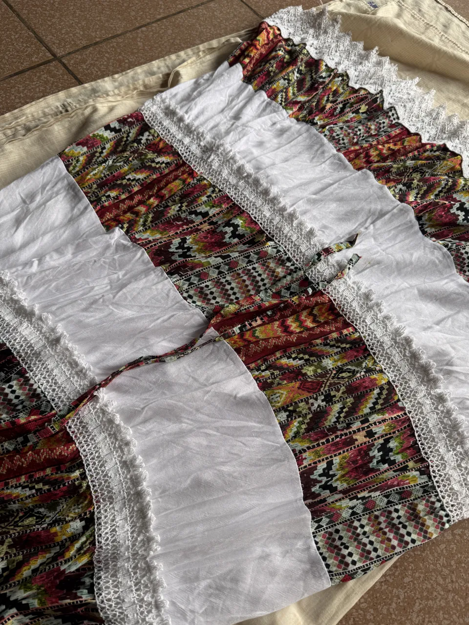 Pollera Otra - Vista 6