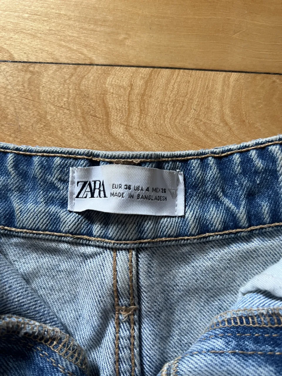 Short Zara - Vista 2