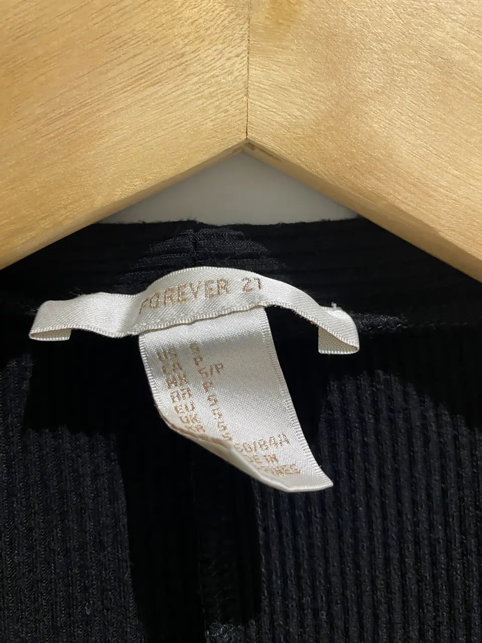 Cardigan Forever 21 - Vista 4