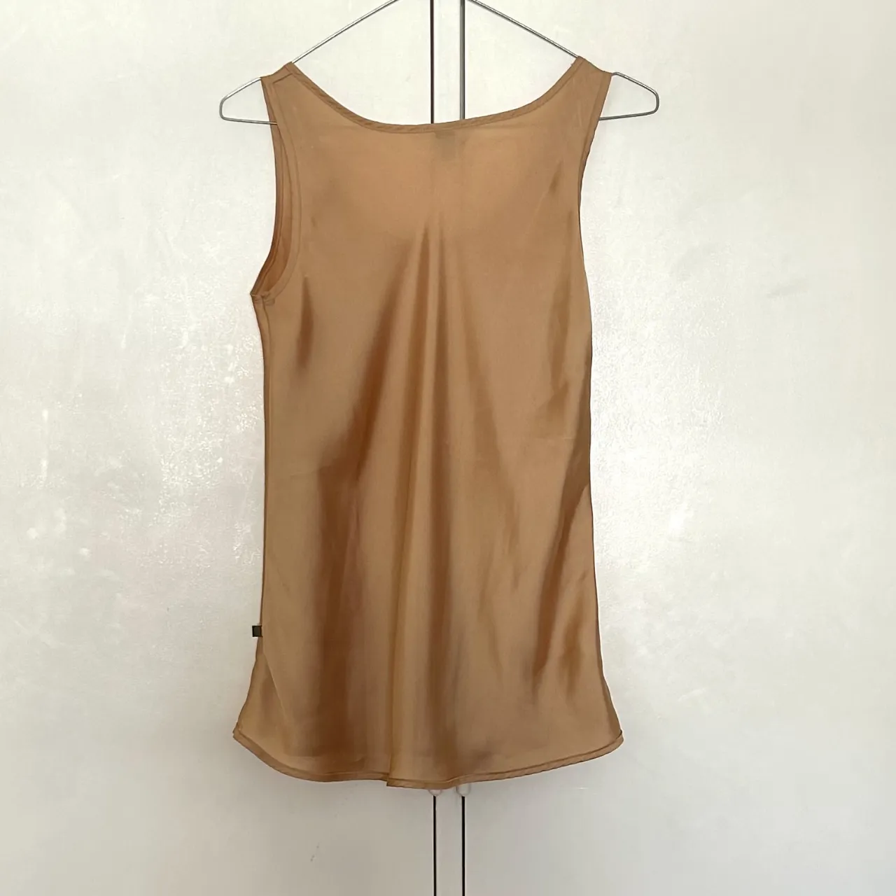 Musculosa Otra - Vista 3