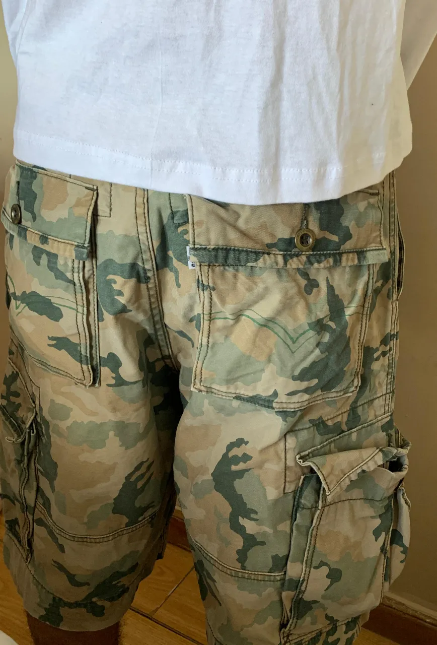 Bermuda Levis - Vista 2